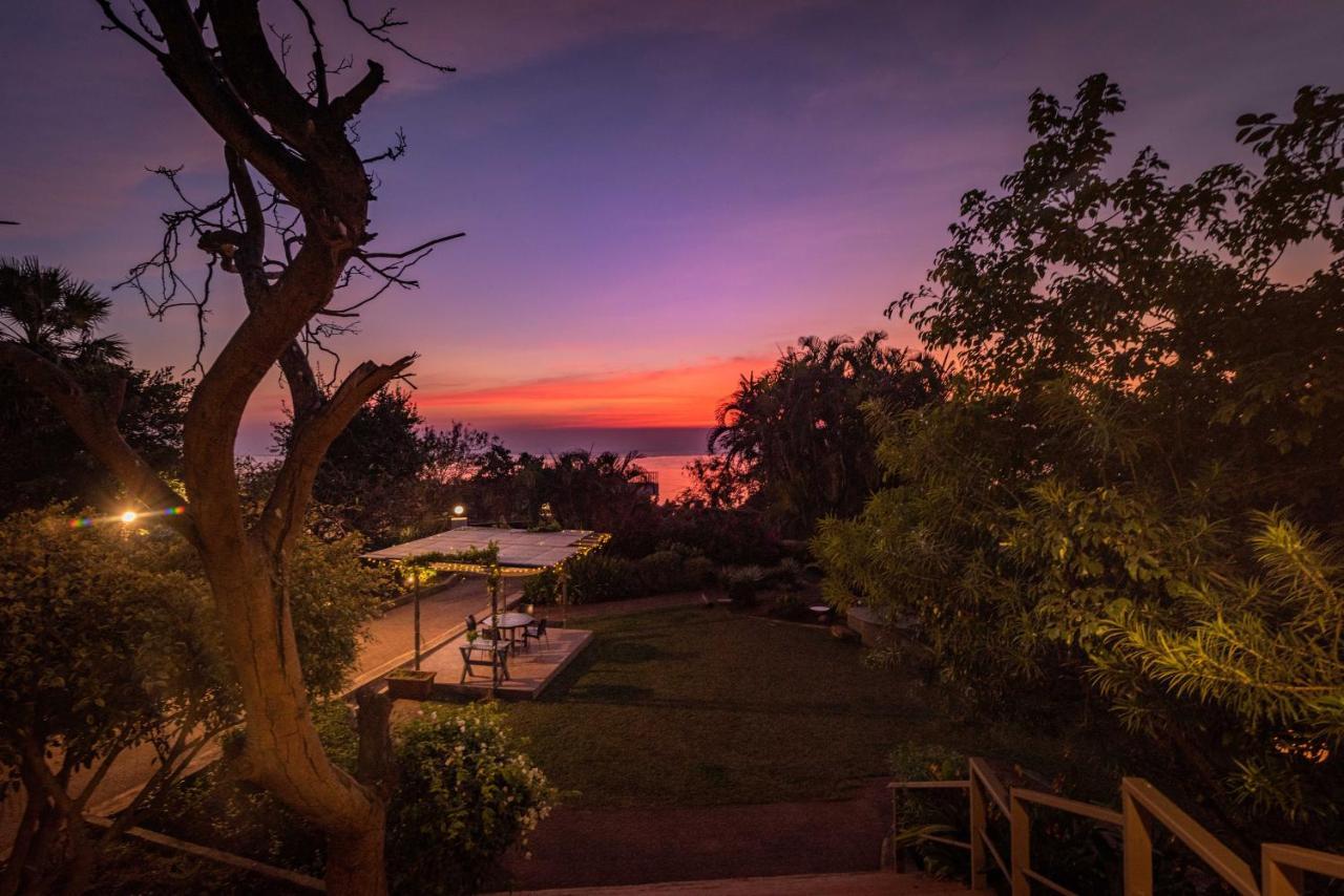 The Lighthouse - Formerly Known As Utan Sea Resort Thane Esterno foto