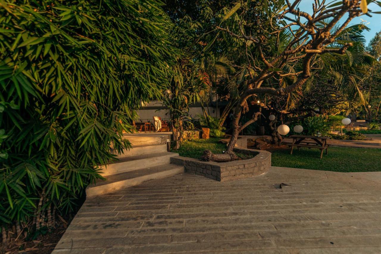 The Lighthouse - Formerly Known As Utan Sea Resort Thane Esterno foto